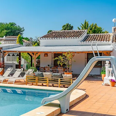 Sierra Pinos By Interhome