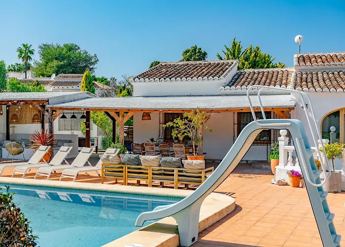 Sierra Pinos By Interhome
