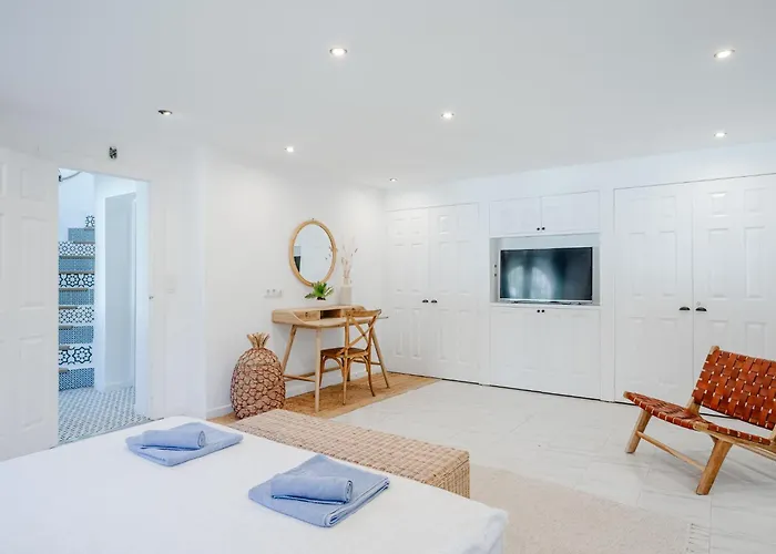 Villa Sierra Pinos By Interhome